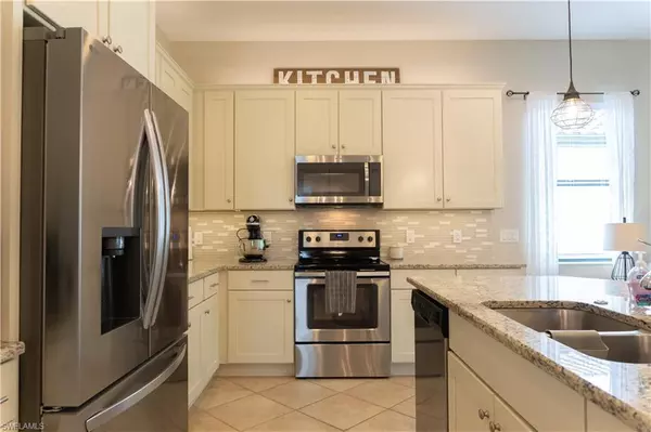 11518 Golden Oak TER, Fort Myers, FL 33913