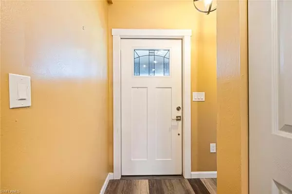 Fort Myers, FL 33967,18249 Linden RD