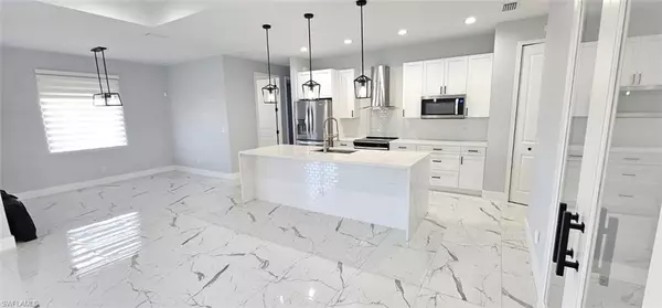 Cape Coral, FL 33991,1151 SW 4th LN