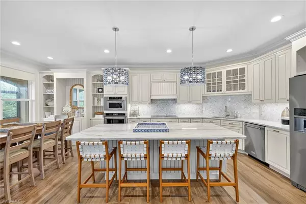 Sanibel, FL 33957,2324 Starfish LN