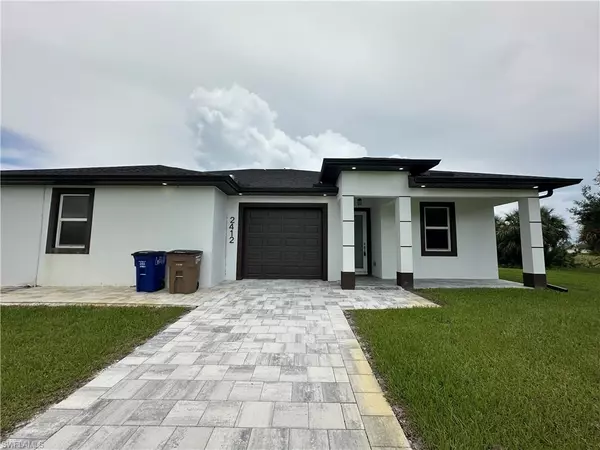2414 Delta AVE N #2412, Lehigh Acres, FL 33971