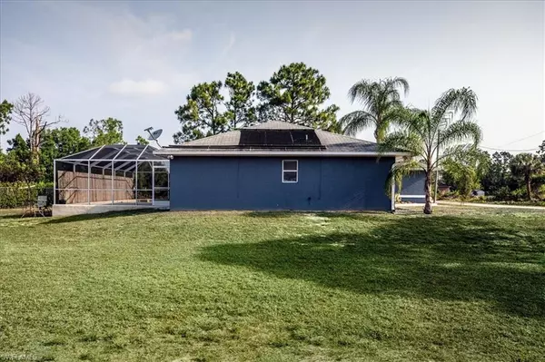 Lehigh Acres, FL 33976,2908 Colin AVE S