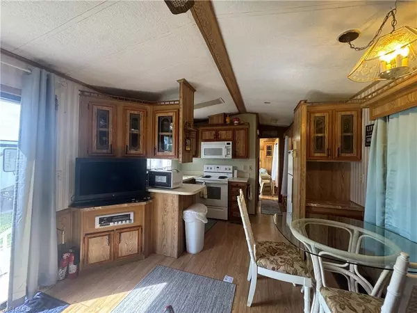 North Fort Myers, FL 33903,5 Fountain View BLVD