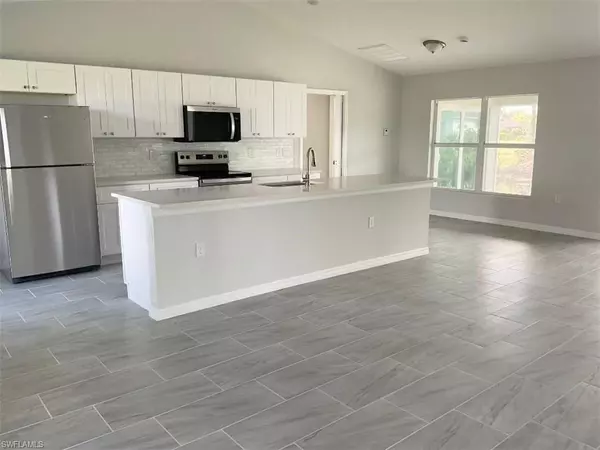 Cape Coral, FL 33909,1708 NE 33rd LN
