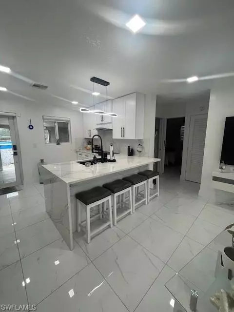 West Palm Beach, FL 33406,198 E Browning DR