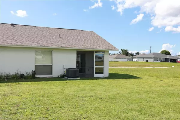 Cape Coral, FL 33909,1733 NE 7th PL