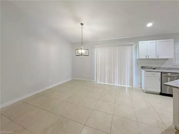 Fort Myers, FL 33913,210 Manatee ST