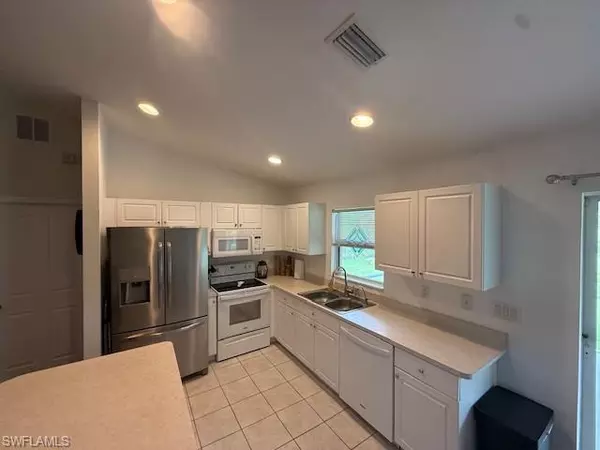 Lehigh Acres, FL 33974,457 Majors AVE S