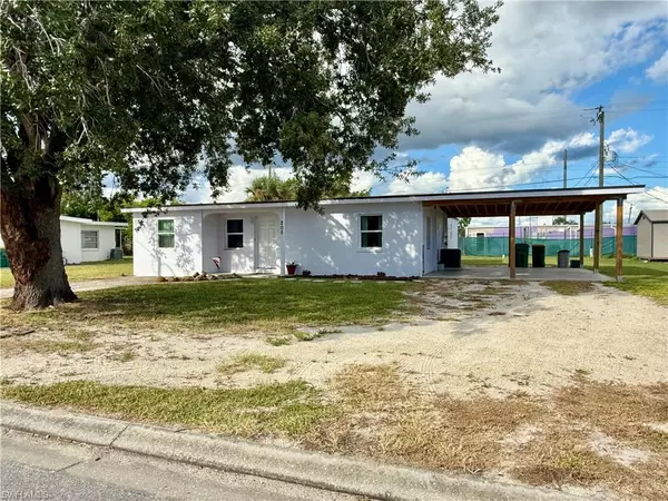Port Charlotte, FL 33952,205 Martin DR NE