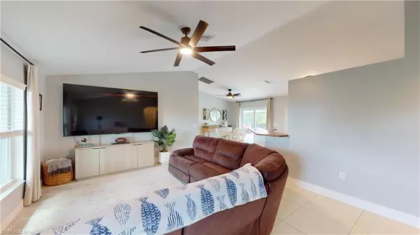 Cape Coral, FL 33909,2105 NE 20th ST