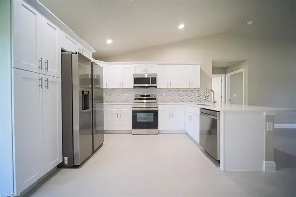 Lehigh Acres, FL 33974,921 Sterling ST E