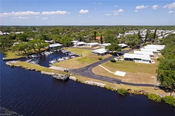 Alva, FL 33920,15 Ilex ST