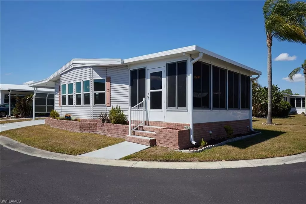 Alva, FL 33920,15 Ilex ST