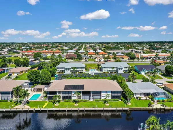 902 SW 48th TER #105, Cape Coral, FL 33914