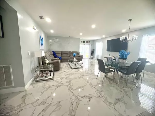 Cape Coral, FL 33990,610 SE 22nd TER