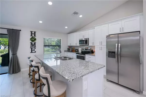 Lehigh Acres, FL 33976,4118 11th ST SW