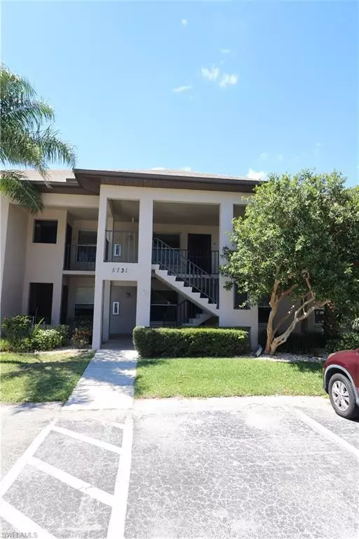 North Fort Myers, FL 33917,5731 Foxlake DR #6