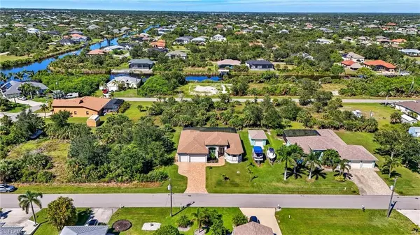 Port Charlotte, FL 33981,9533 Arnaz CIR