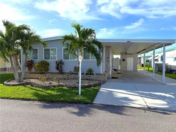 5508 Ben Franklin LN, North Fort Myers, FL 33917