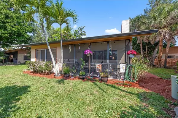 Fort Myers, FL 33908,6443 Royal Woods DR