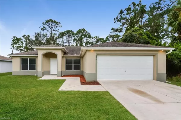 1876 N San Mateo DR, North Port, FL 34288