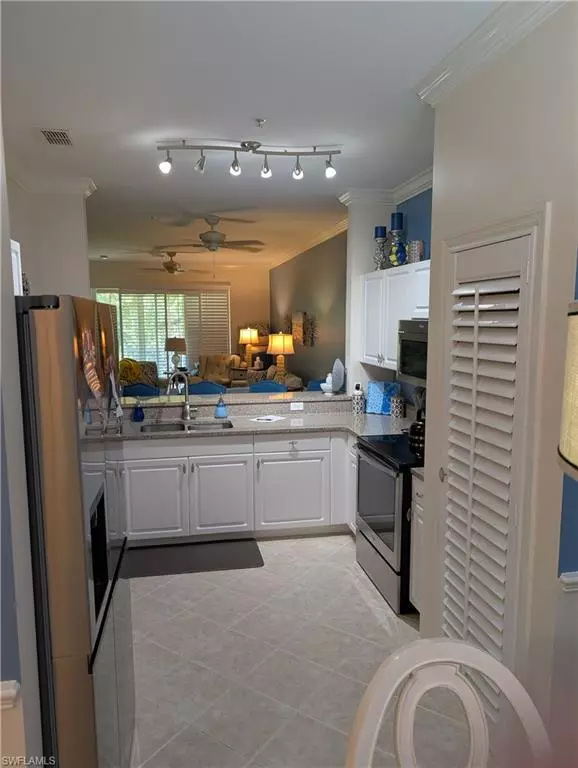 Fort Myers, FL 33912,19460 Cromwell CT #202