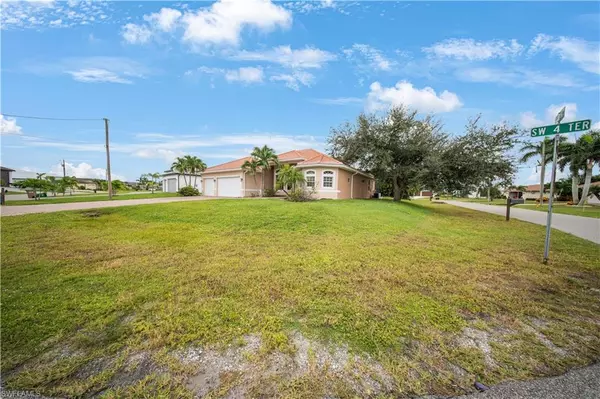 Cape Coral, FL 33991,3230 SW 4th TER