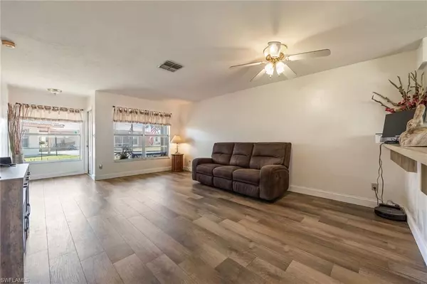 Lehigh Acres, FL 33936,220 Oakmont PKWY