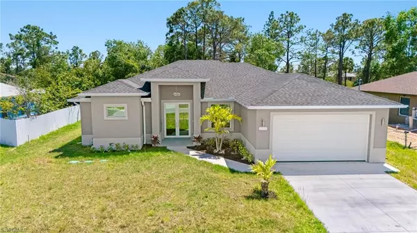 804 Curtis AVE N, Lehigh Acres, FL 33971