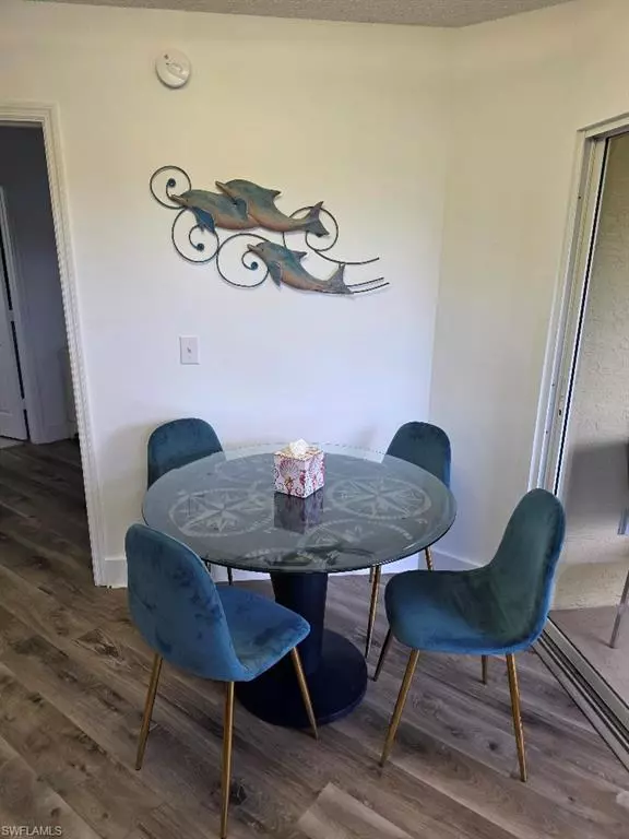 Bonita Springs, FL 34135,8870 Colonnades CT W #337