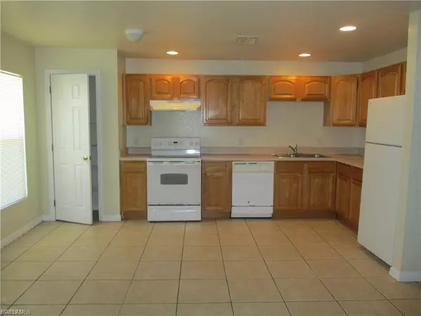 Lehigh Acres, FL 33973,108 Harold AVE S