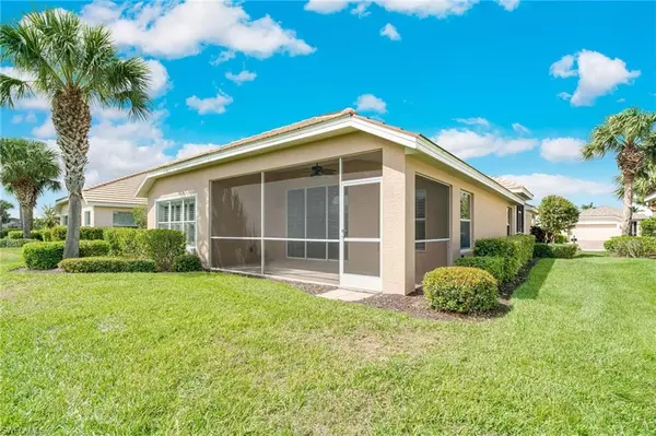 Cape Coral, FL 33991,2492 Hopefield CT