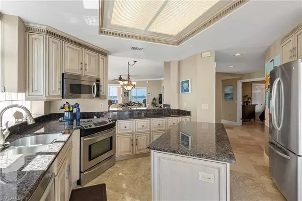 Bonita Springs, FL 34134,267 Barefoot Beach BLVD #506