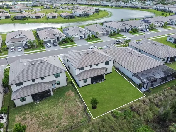 Fort Myers, FL 33913,11264 Canopy LOOP