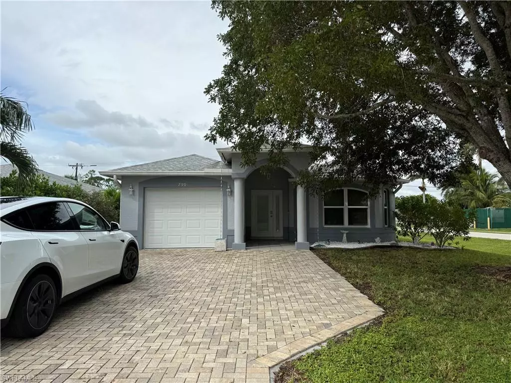 Naples, FL 34108,799 94th AVE N