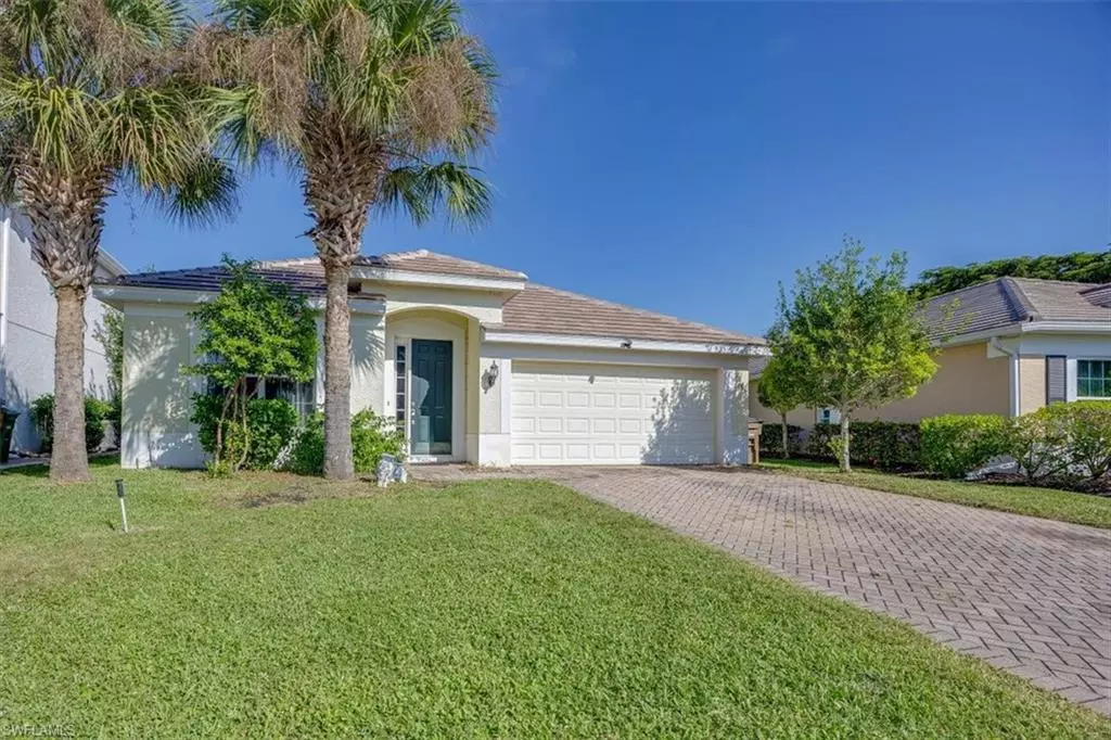 Cape Coral, FL 33991,2461 Sutherland CT