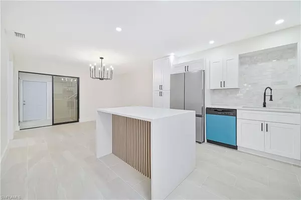 Fort Myers, FL 33967,7327 Albany RD