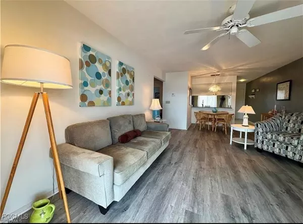 11170 Caravel CIR #210, Fort Myers, FL 33908