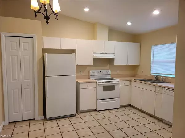 Fort Myers, FL 33913,1247 Bacon AVE #Unit A