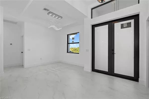 Lehigh Acres, FL 33974,184 Pembroke ST