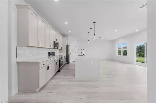 Sebring, FL 33872,4873 Myrtle Beach DR