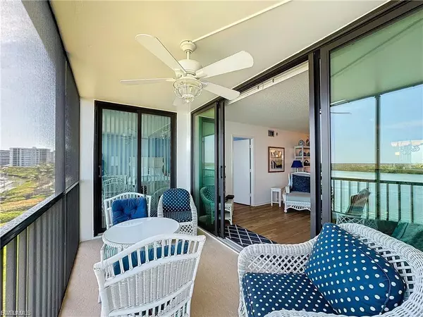 Fort Myers Beach, FL 33931,4203 Bay Beach LN #4D