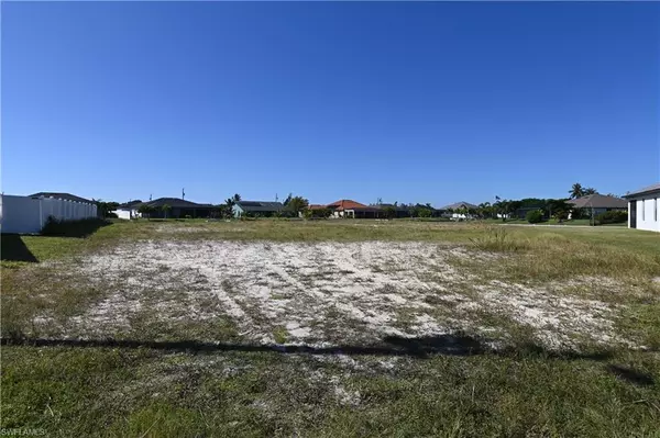 Cape Coral, FL 33991,216 SW 20th ST