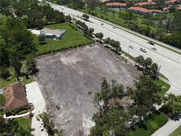 13502 Pine Villa LN, Fort Myers, FL 33912