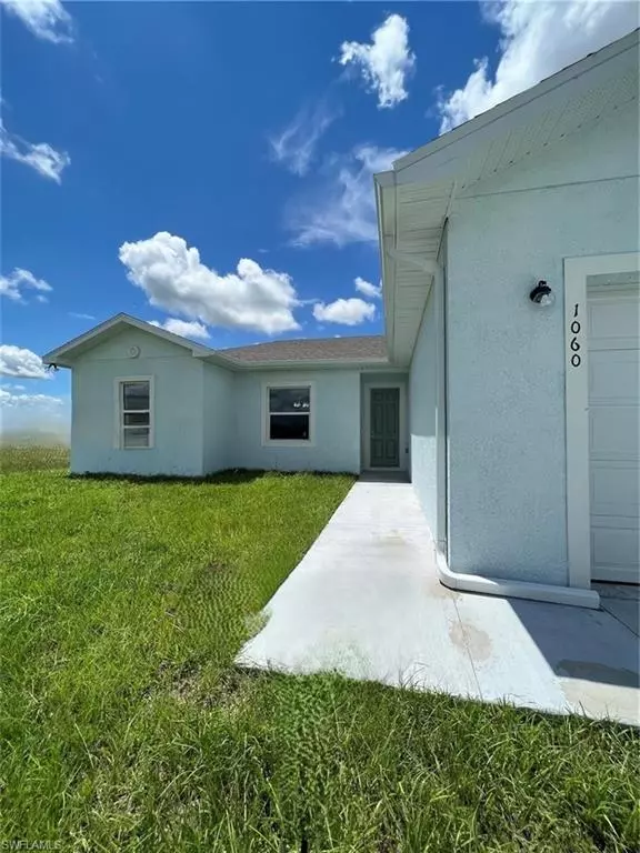 Labelle, FL 33935,1060 S Capri CT