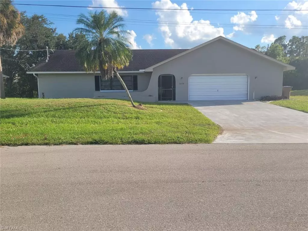 Lehigh Acres, FL 33936,1438 Graham CIR