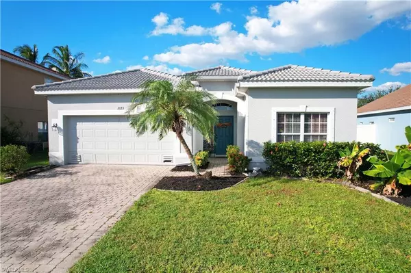2073 Cape Heather CIR, Cape Coral, FL 33991