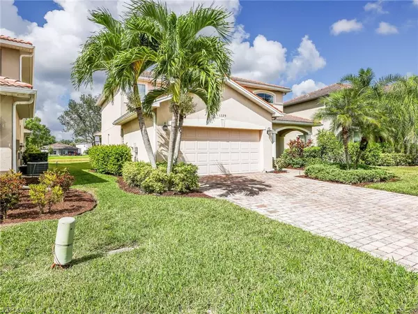 Naples, FL 34120,1529 Birdie DR