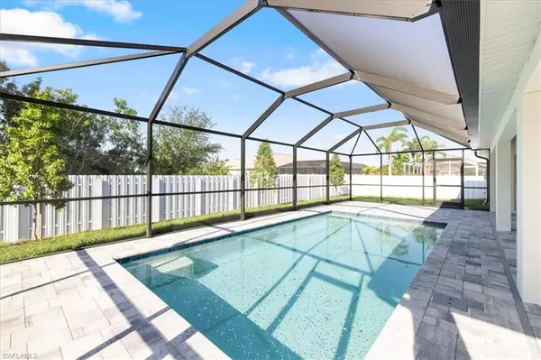 1733 NW 9th TER, Cape Coral, FL 33993