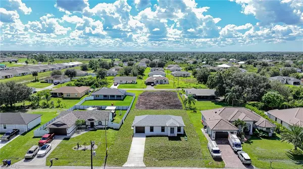 Lehigh Acres, FL 33976,2507 26th ST SW